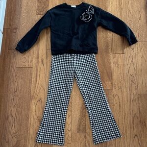 Nicole Miller Kids Black Sweatshirt with Black & White Houndstooth Pants
